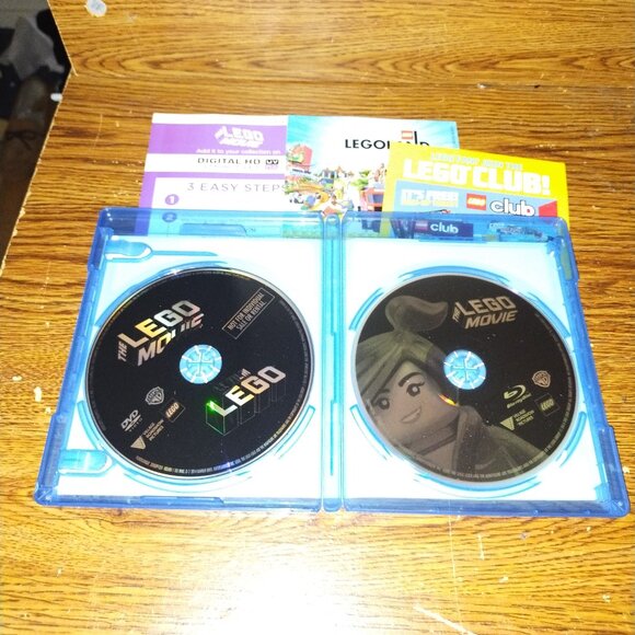 The LEGO Movie (Blu-ray/DVD, 2014, 2-Disc Set, Canadian) w/ slip cover - Picture 4 of 5